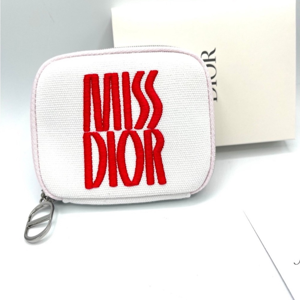 Miss Dior Makeup Pouch + perfume x 3 Limited edition! - Picture 1 of 6